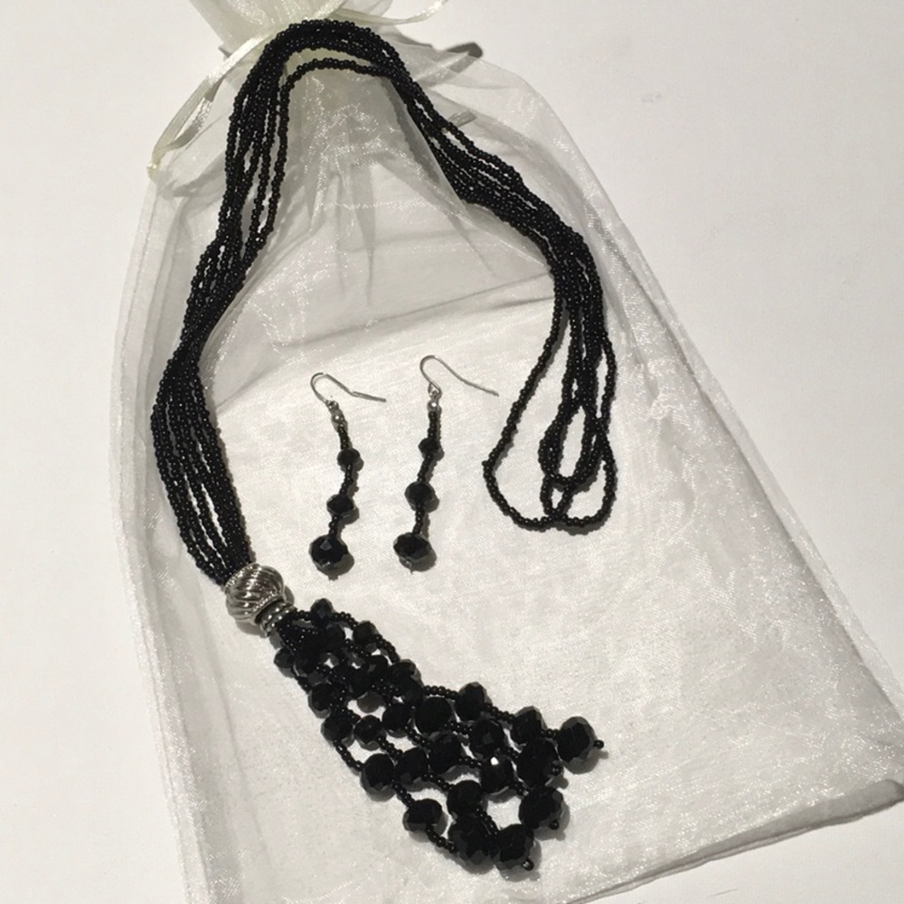 Black beaded tassel necklace